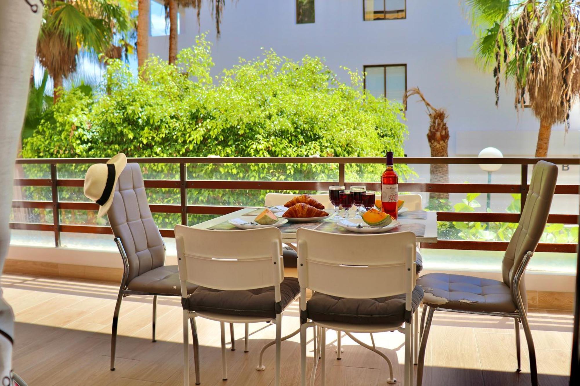 Sunflower Apartment Just Relax Puerto de Santiago  Exterior photo